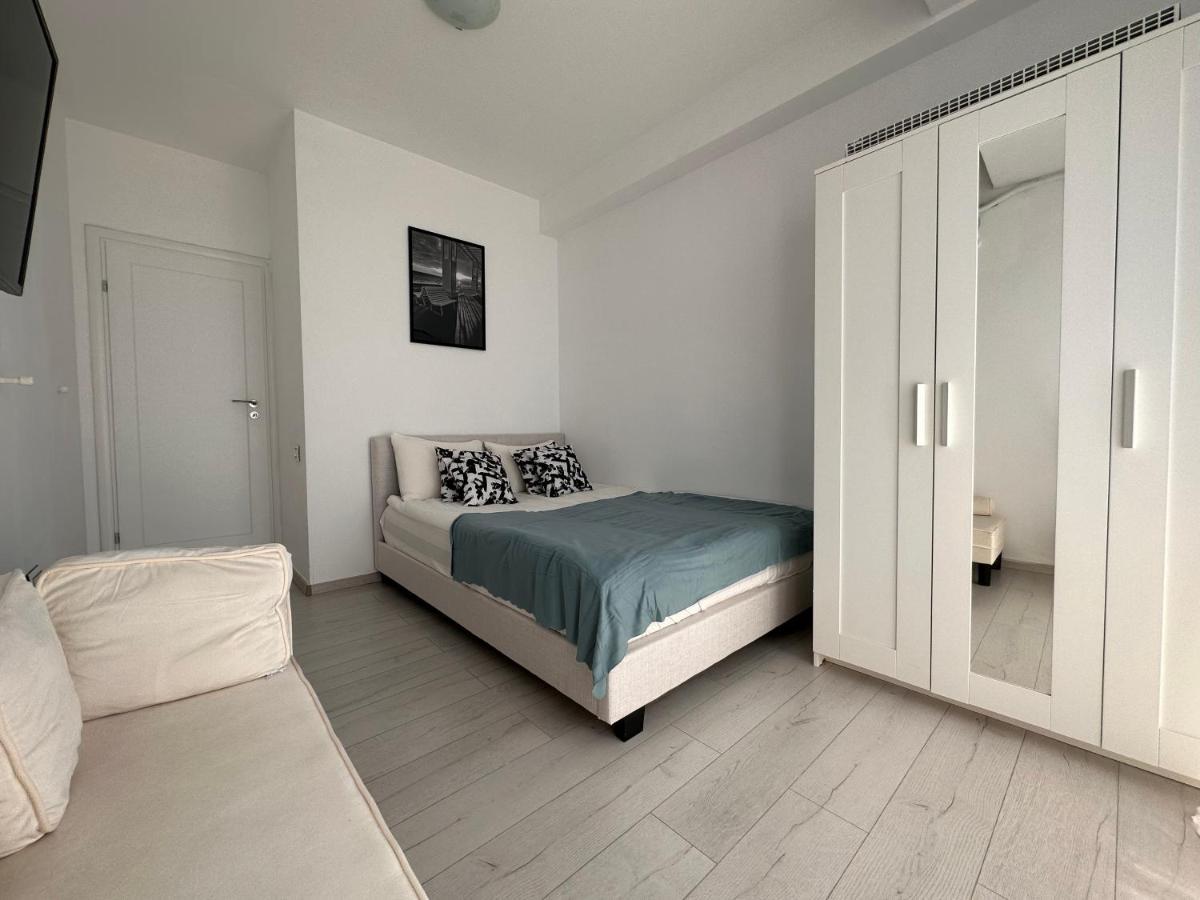 Neptun Home With Sea View Экстерьер фото